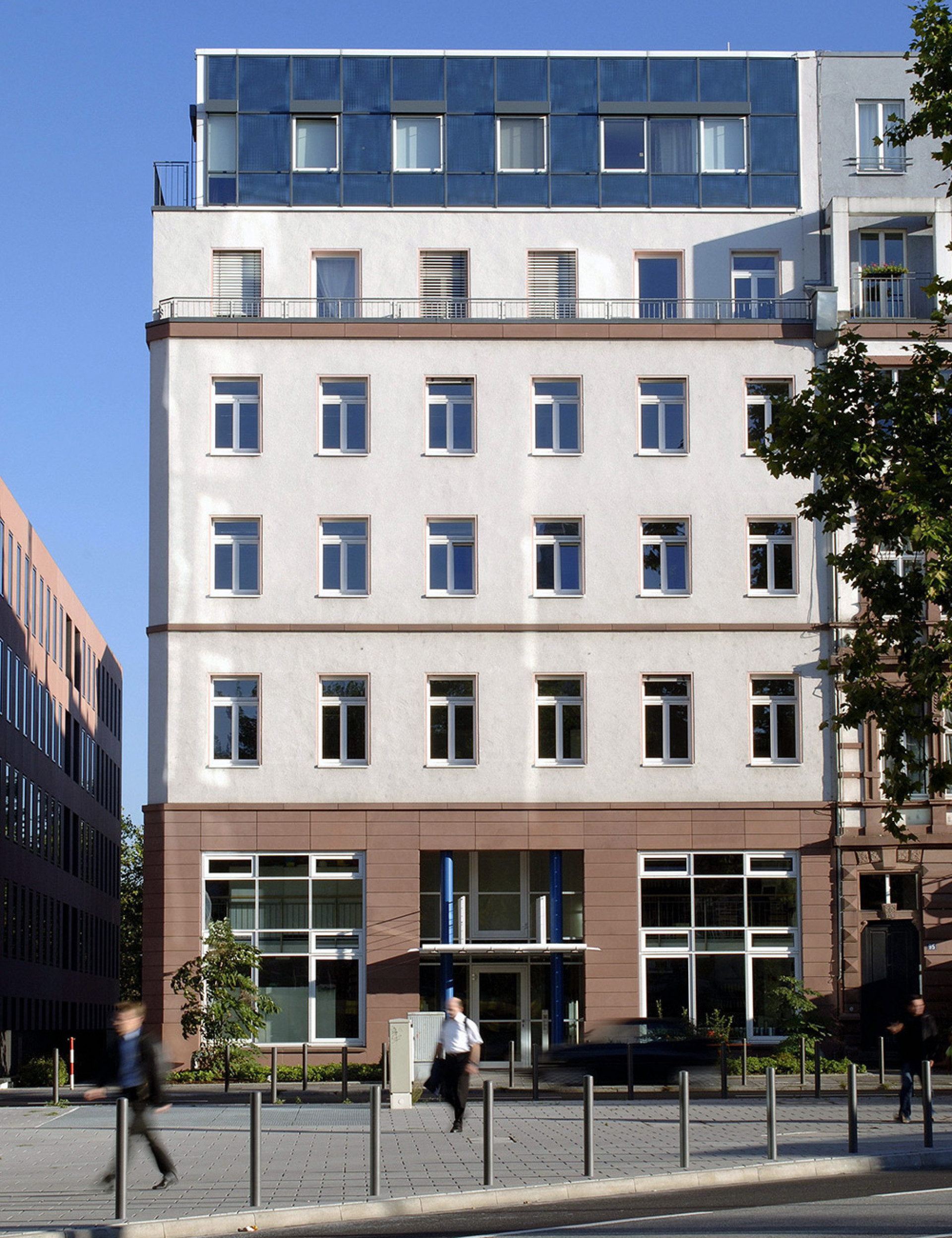 Frankfurt Wilhelm Leuschner Str.93 2